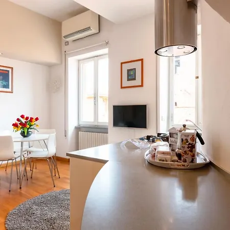 Luxury Flat In Town - Center Lucca