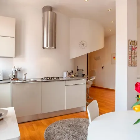 Luxury Flat In Town - Center * Lucca